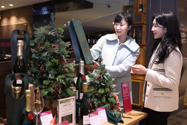 롯데백화점 '와인앤리커 페스티벌' 홍보 이미지. 롯데백화점 제공